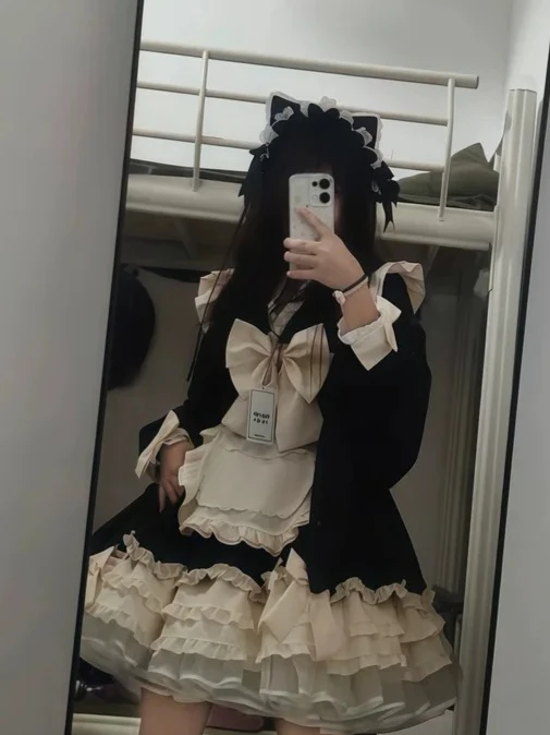 Japanese Kimono Style Maid Dress Black and Beige Lolita 2-Piece Set with Apron Sweet and Cute Lolita Dress Puffy Dress
Japanese Kimono Style Maid Dress Black and Beige Lolita 2-Piece Set with Apron Sweet and Cute Lolita Dress Puffy Dress