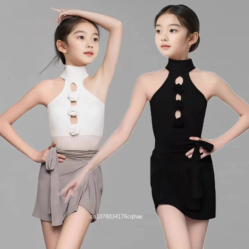 2025 New Kids Latin Dance Set Clothes for Girls Flower Tops Short Skirt Practice Dress Cha Cha Rumba Dance Performance Wear
2025 New Kids Latin Dance Set Clothes for Girls Flower Tops Short Skirt Practice Dress Cha Cha Rumba Dance Performance Wear