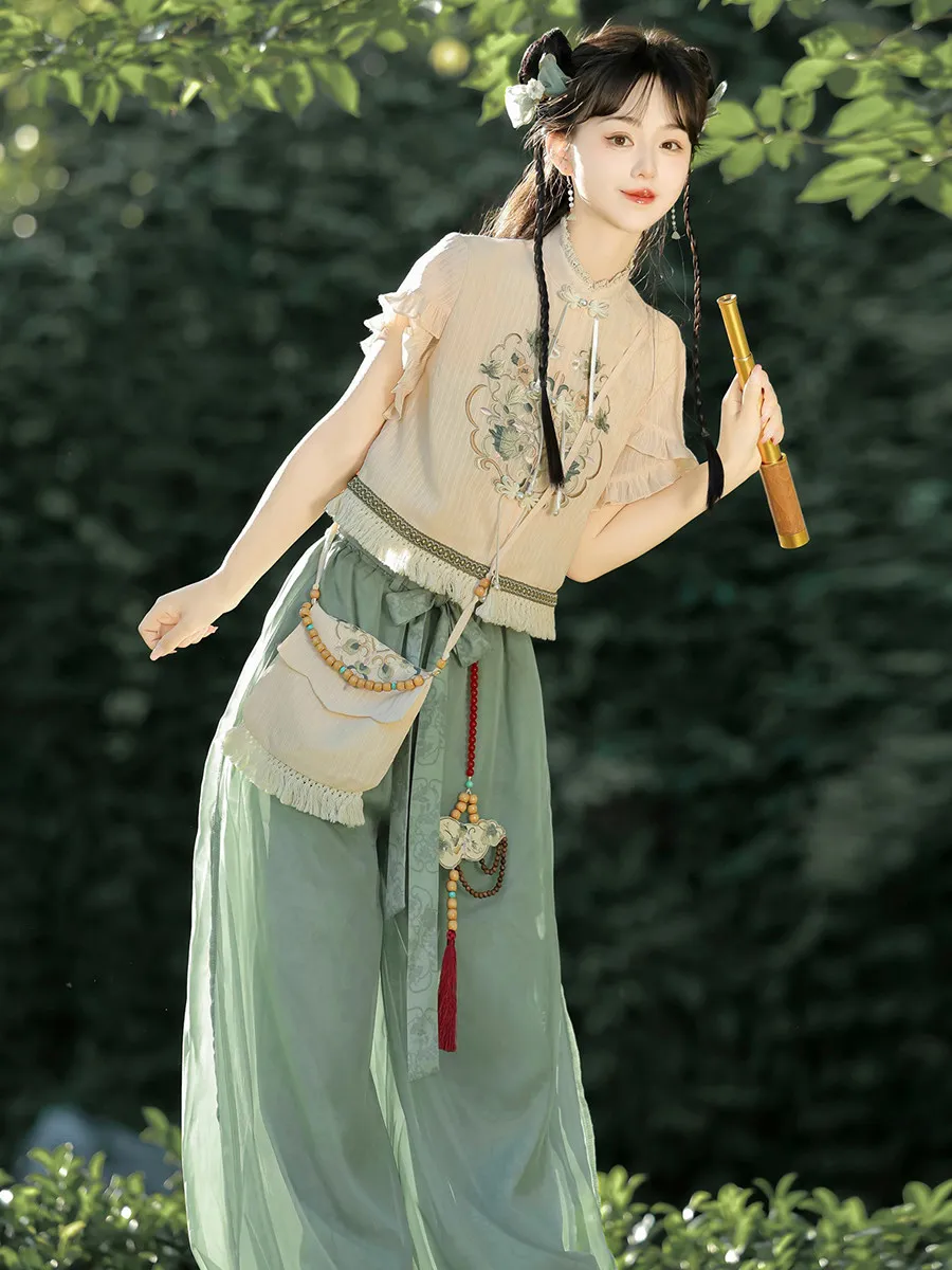 Original Xinyao Grass Improved Hanfu Women's New Chinese Style Daily Han Vegetarian Top Lantern Pants Spring Summer Set
Original Xinyao Grass Improved Hanfu Women's New Chinese Style Daily Han Vegetarian Top Lantern Pants Spring Summer Set