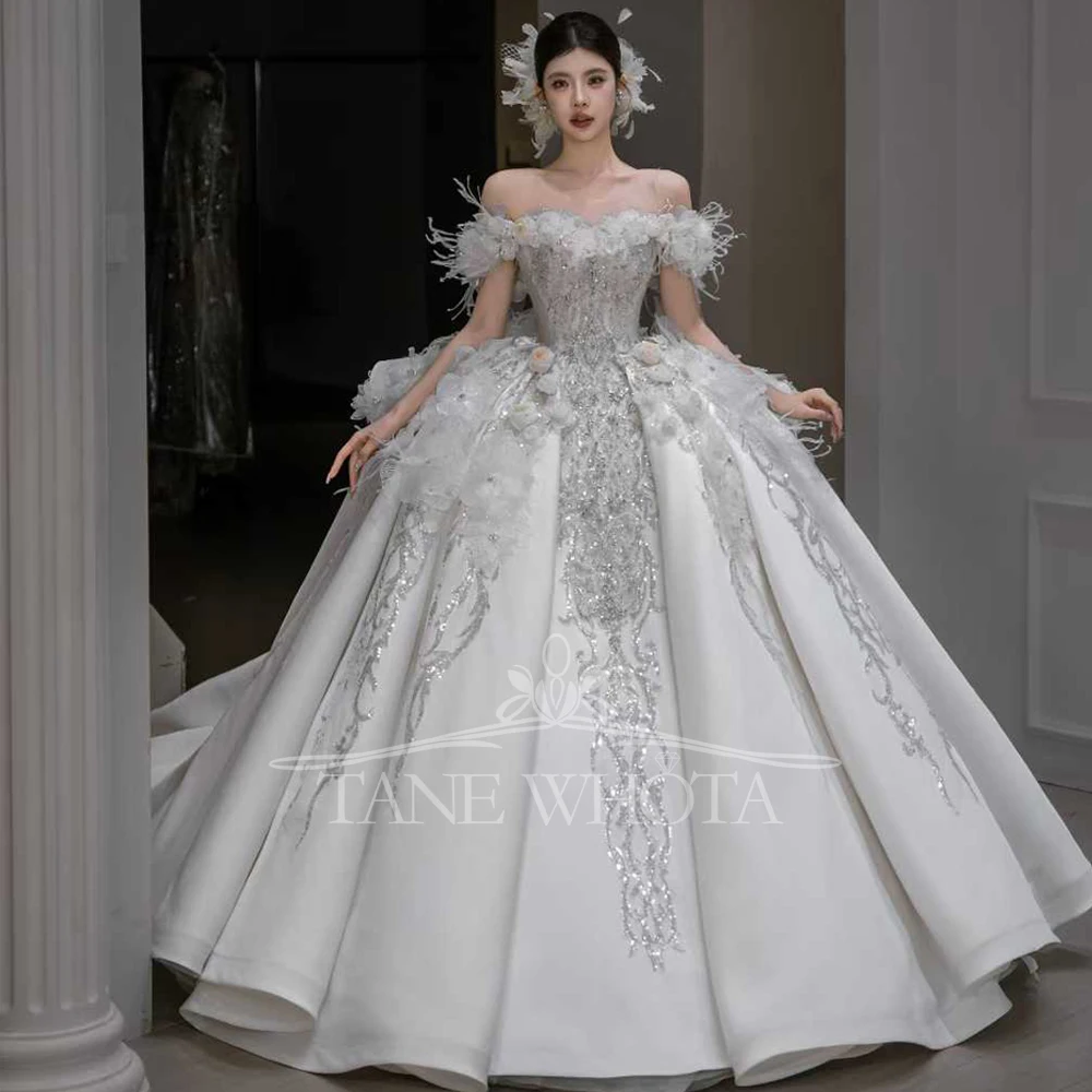 Robe De Mariage 2025 Sweetheart Off Shoulder Lace Up Back Beading Embroidery Sequined High Quality Wedding Dress Customized
Robe De Mariage 2025 Sweetheart Off Shoulder Lace Up Back Beading Embroidery Sequined High Quality Wedding Dress Customized