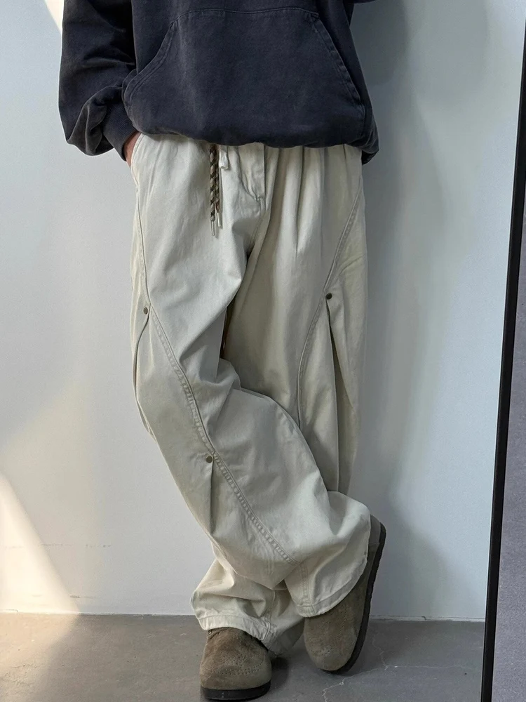 Американская рабочая одежда в стиле ретро, свободные повседневные брюки для мужчин и женщин, плиссированные прямые вельветовые длинные брюки с заклепками, модные
Американская рабочая одежда в стиле ретро, свободные повседневные брюки для мужчин и женщин, плиссированные прямые вельветовые длинные брюки с заклепками, модные