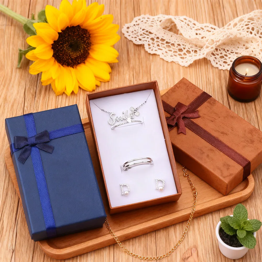 32 шт. 5x8x2,5 см, бумажная подарочная коробка для ювелирных изделий для колец, серег, ожерелья, шпилек, ключ, жемчужный органайзер, свадебные сувениры, чехол для хранения подарков
32 шт. 5x8x2,5 см, бумажная подарочная коробка для ювелирных изделий для колец, серег, ожерелья, шпилек, ключ, жемчужный органайзер, свадебные сувениры, чехол для хранения подарков