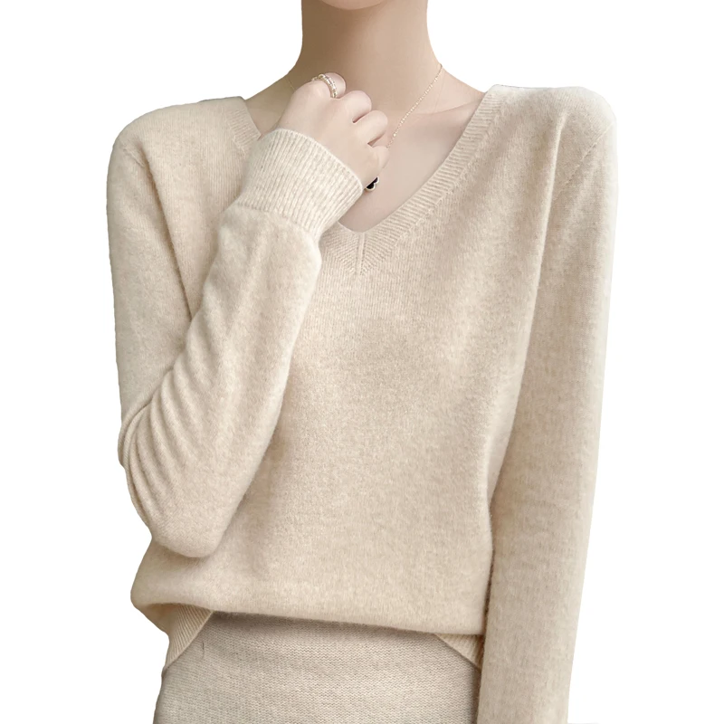 2025 Classic Seamless Cashmere Wool Pullover Women's knitting Fashion Long sleeves Sweater V-Neck Soft Warm Basic Clothing Tops
2025 Classic Seamless Cashmere Wool Pullover Women's knitting Fashion Long sleeves Sweater V-Neck Soft Warm Basic Clothing Tops