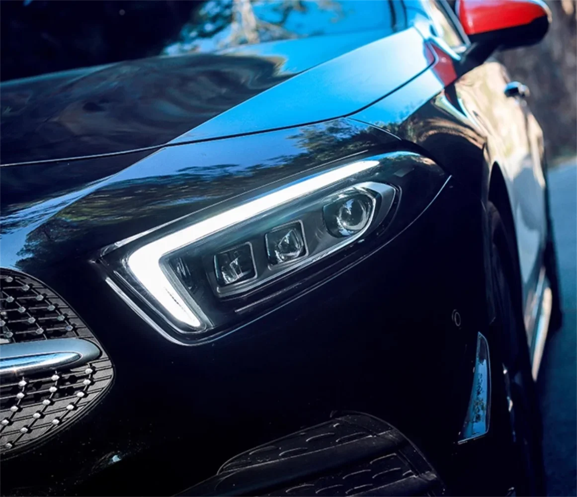Передняя фара автомобиля в сборе для 18-22 Mercedes-Benz A class A180 A200 модифицированный AMG дневные ходовые огни DRL 2 шт.
Передняя фара автомобиля в сборе для 18-22 Mercedes-Benz A class A180 A200 модифицированный AMG дневные ходовые огни DRL 2 шт.