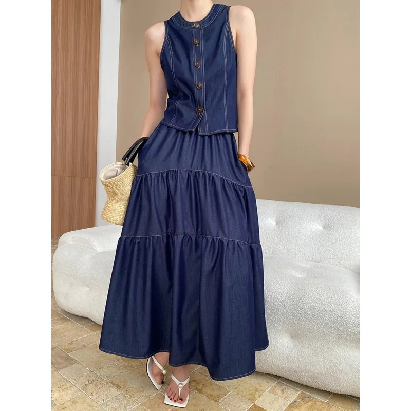 High Quality Female Sleeveless Vest Top + High Waist Long Skirt Set Women French Slim Summer Sweet Girl Lady Two Piece Outfits
High Quality Female Sleeveless Vest Top + High Waist Long Skirt Set Women French Slim Summer Sweet Girl Lady Two Piece Outfits