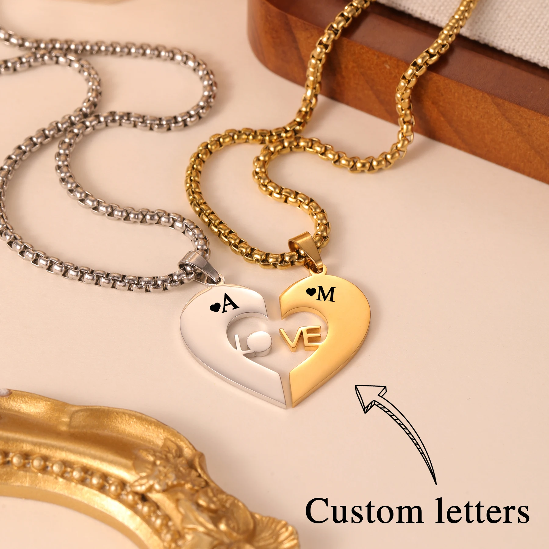 Hot Selling Couple Heart Necklace Custom Initial Letter Pendant Necklace Engraving A&M Valentine's Day Gifts Love Puzzle Charm
Hot Selling Couple Heart Necklace Custom Initial Letter Pendant Necklace Engraving A&M Valentine's Day Gifts Love Puzzle Charm