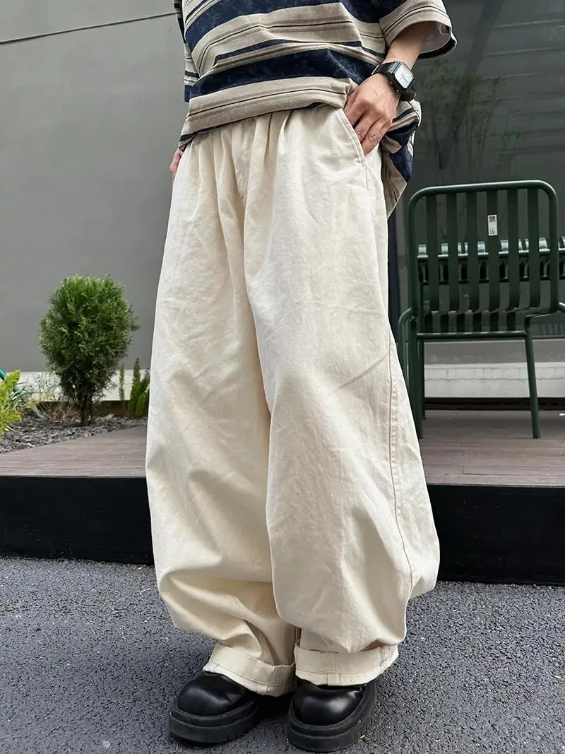 Spring Autumn Light Color Cityboy Casual Pants Men Slimming Drapey Versatile Beige Wide Leg Silhouette Workwear Trousers
Spring Autumn Light Color Cityboy Casual Pants Men Slimming Drapey Versatile Beige Wide Leg Silhouette Workwear Trousers