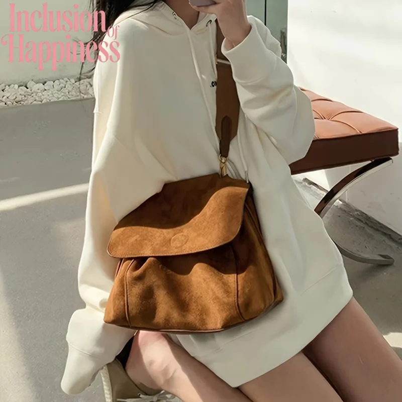 Suede Minimalist Retro Pu Leather Flap Crossbody Small Square Bag For Commuting Women, Simple And Low-key Crossbody Bag
Suede Minimalist Retro Pu Leather Flap Crossbody Small Square Bag For Commuting Women, Simple And Low-key Crossbody Bag