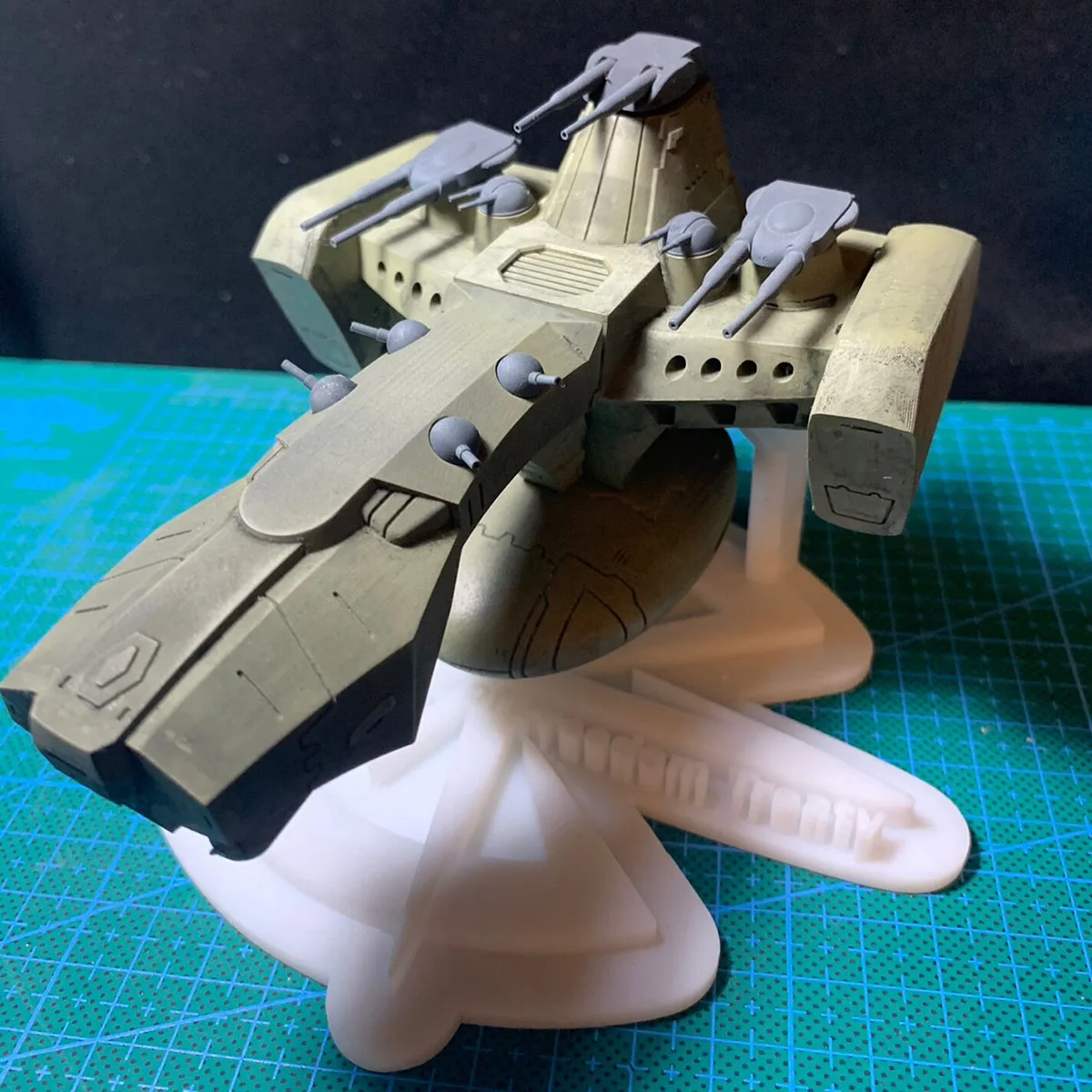 Модель линкора класса Lorasia ZAFT в масштабе 1/1700, сборная, из смолы, 3D-печать, статическая модель космического корабля, игрушка-украшение
Модель линкора класса Lorasia ZAFT в масштабе 1/1700, сборная, из смолы, 3D-печать, статическая модель космического корабля, игрушка-украшение