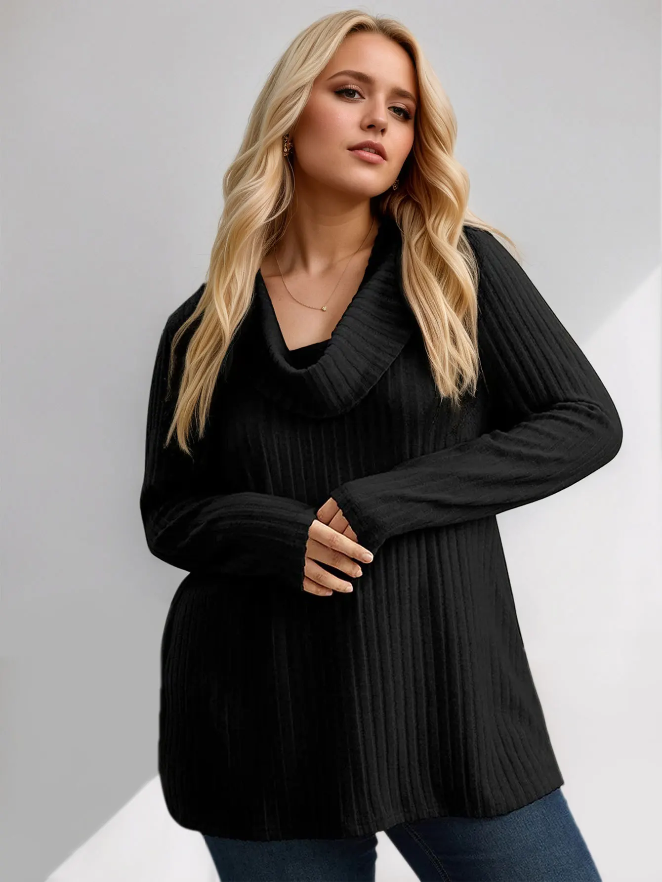 Женский черный вязаный пуловер с капюшоном больших размеров в рубчик и длинными рукавами - XL-3XL, модный однотонный топ
Женский черный вязаный пуловер с капюшоном больших размеров в рубчик и длинными рукавами - XL-3XL, модный однотонный топ