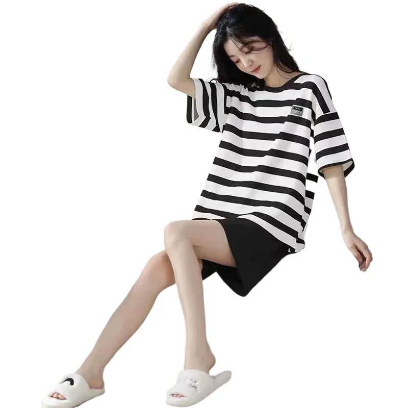Women' Summer Short-sleeved Shorts Thin Cute Student Cotton Summer Casual Loungewear Set Can Be Worn Outside 2026 Cotton Pajamas
Women' Summer Short-sleeved Shorts Thin Cute Student Cotton Summer Casual Loungewear Set Can Be Worn Outside 2026 Cotton Pajamas