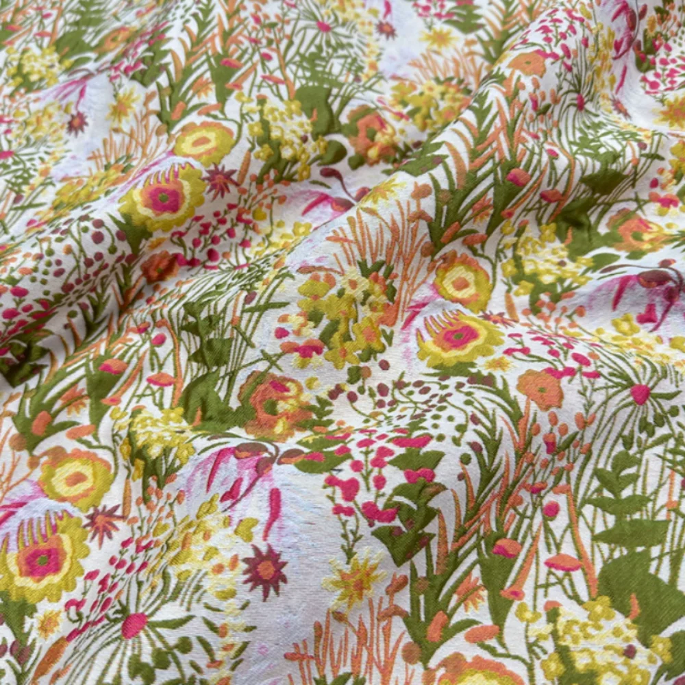 New Chinese Brocade Fabric Spring Summer Wedding Toast Dress Jacquard Fabrics Cloth for Diy Sewing Material By the Meter
New Chinese Brocade Fabric Spring Summer Wedding Toast Dress Jacquard Fabrics Cloth for Diy Sewing Material By the Meter