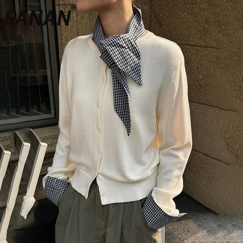 FANAN Korean Style Woolen Knitting Sweater Women's Round Neck Long Sleeve Single Breasted Thick Warm Tops Female 2025 Winter New
FANAN Korean Style Woolen Knitting Sweater Women's Round Neck Long Sleeve Single Breasted Thick Warm Tops Female 2025 Winter New