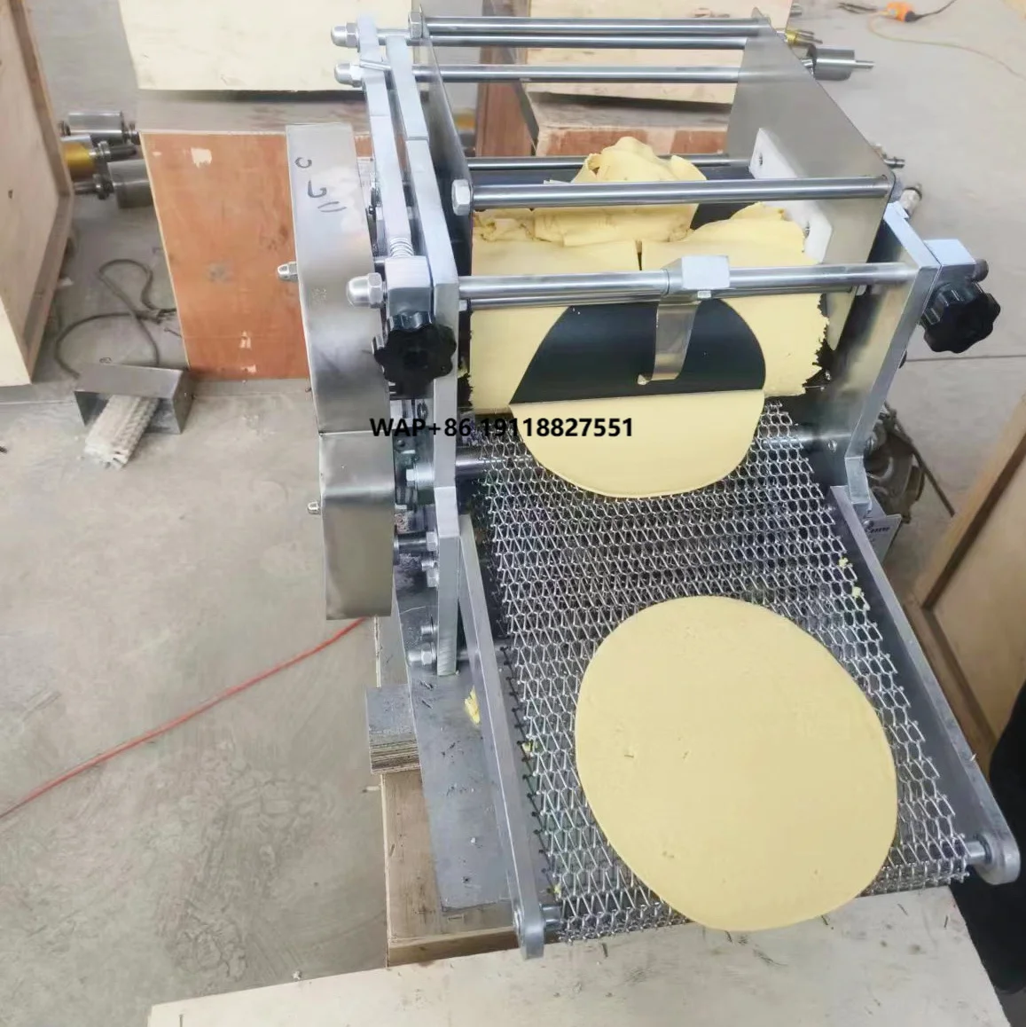 Полностью автоматическая промышленная машина для производства тортильи T5000, мини-аппарат для приготовления тортильи, машина для выпечки тортильи
Полностью автоматическая промышленная машина для производства тортильи T5000, мини-аппарат для приготовления тортильи, машина для выпечки тортильи