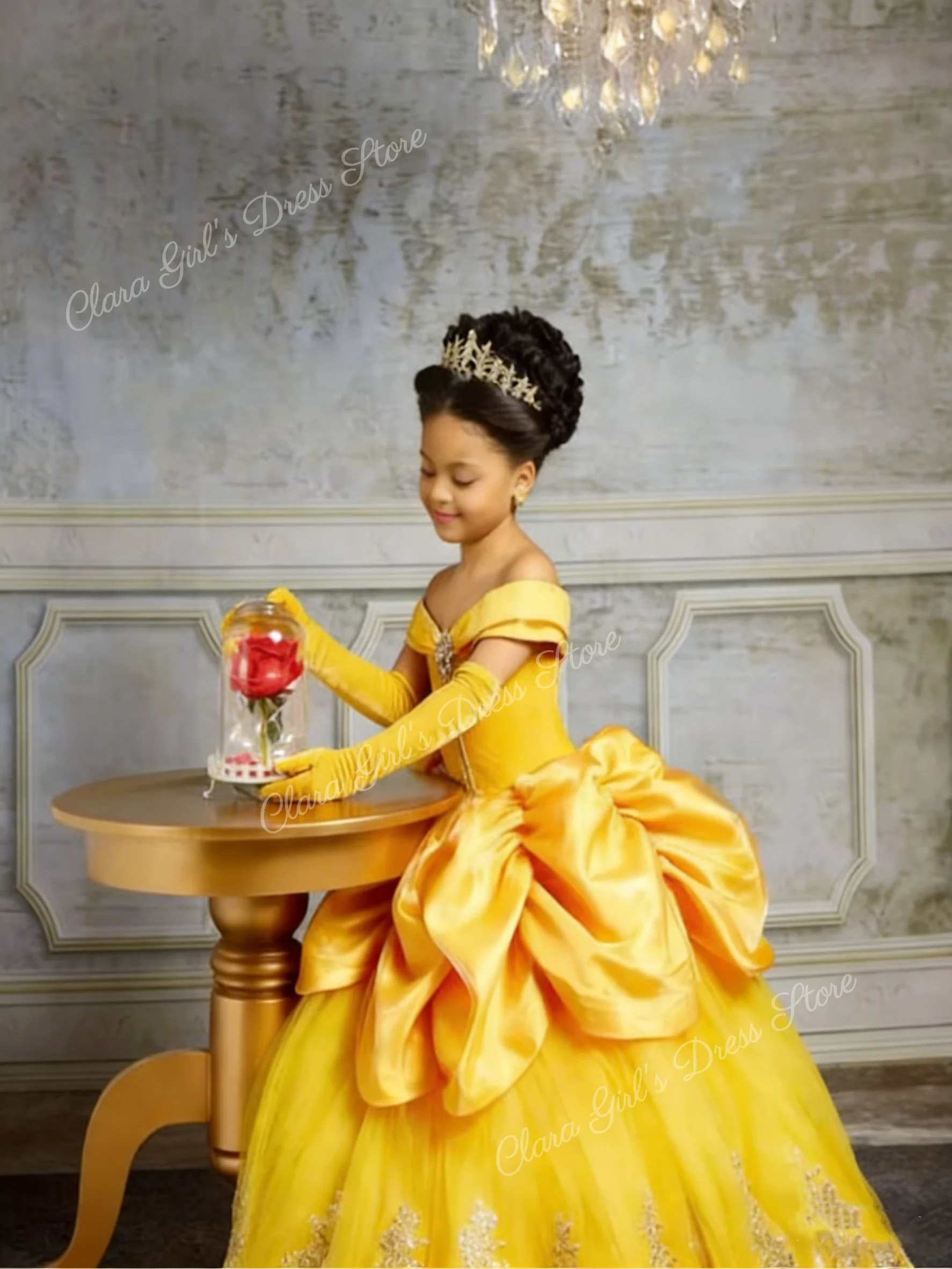 Желтое платье с цветочным узором для девочек, детское платье принцессы, подходящее для свадебных вечеринок и первого причастия
Желтое платье с цветочным узором для девочек, детское платье принцессы, подходящее для свадебных вечеринок и первого причастия