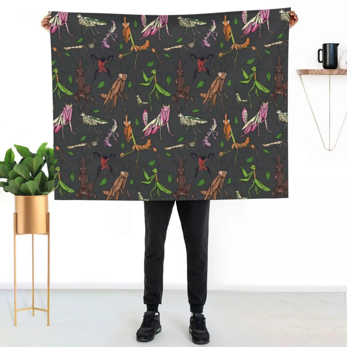 praying mantis pattern Throw Blanket Summer Cool Breathable Blanket for Sleeping
praying mantis pattern Throw Blanket Summer Cool Breathable Blanket for Sleeping