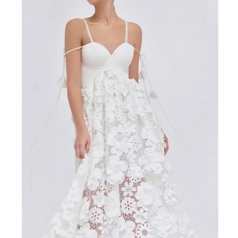 Flora Embroidery White Women Dress Bodycon Vintage Spaghetti Strapp Hollow Out Elegant Evening Women's Clothing Vestido Vacation
Flora Embroidery White Women Dress Bodycon Vintage Spaghetti Strapp Hollow Out Elegant Evening Women's Clothing Vestido Vacation