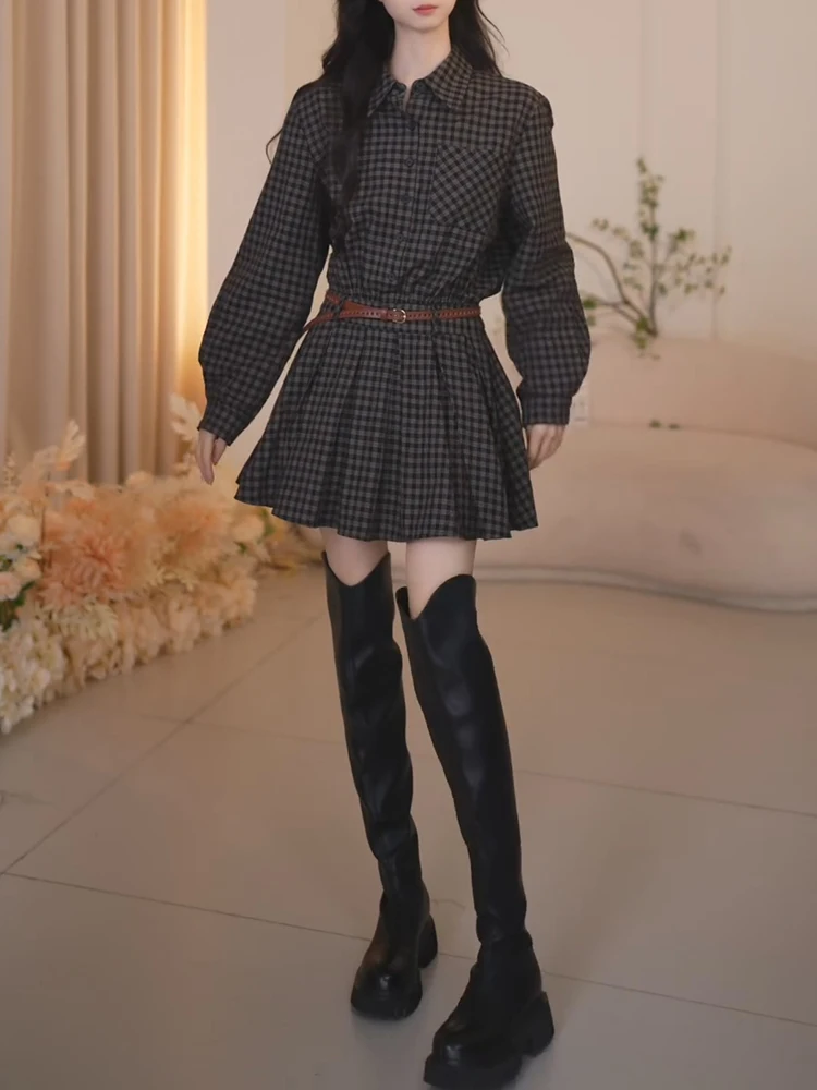 Korean College Style Women's Checkered Shirt Dress And Shorts Two-Piece Set Spring New Design Retro Feel Casual Fashion
Korean College Style Women's Checkered Shirt Dress And Shorts Two-Piece Set Spring New Design Retro Feel Casual Fashion