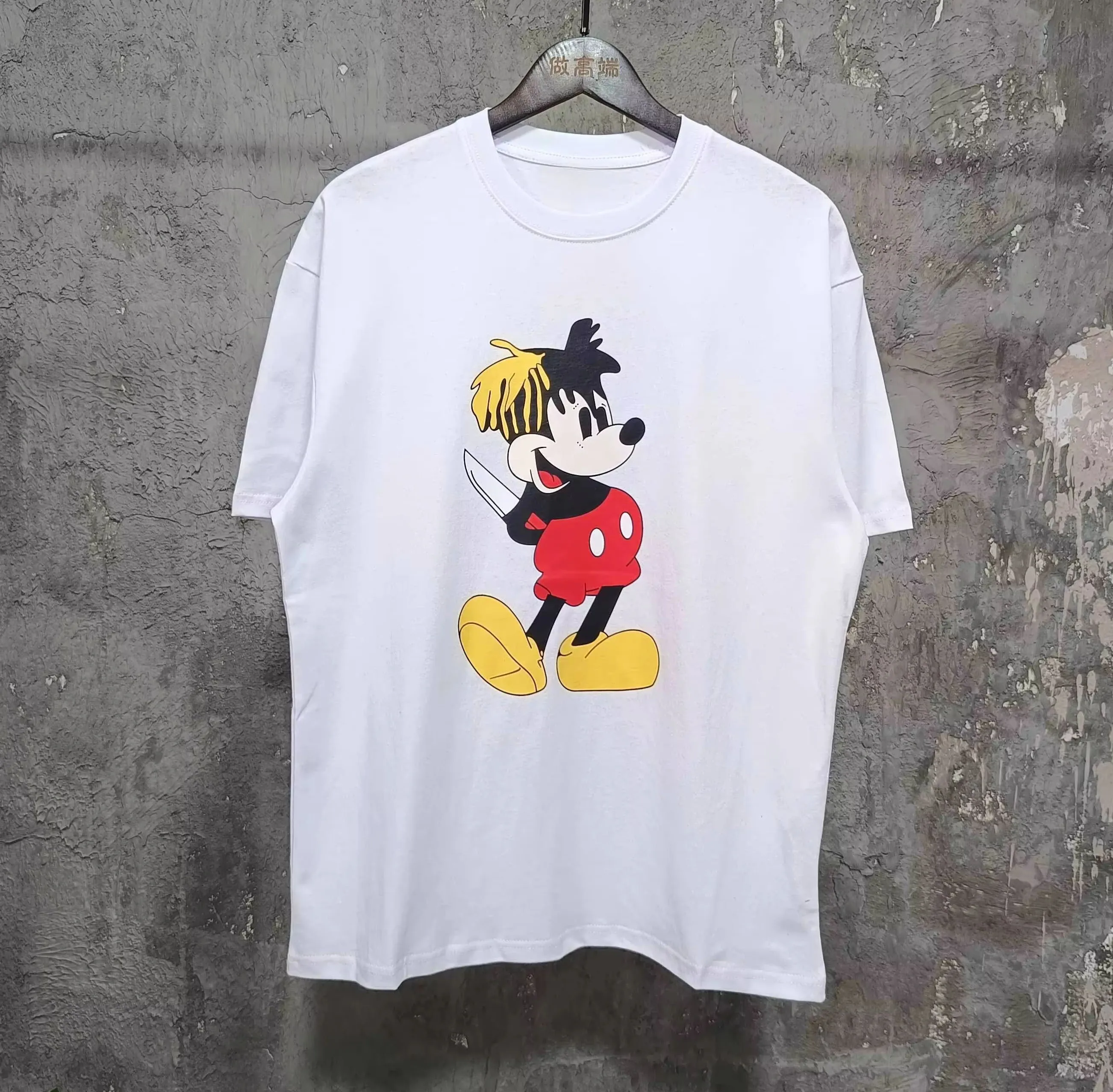 Fashion new cartoon print high street loose men's and women's short-sleeved casual couple T-shirt pure cotton T-shirt
Fashion new cartoon print high street loose men's and women's short-sleeved casual couple T-shirt pure cotton T-shirt