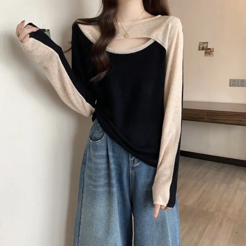 Hollow Out Women's Spring and Autumn 2024 Korean Version New Spliced Slim Niche Design Sense Shoulder Long Sleeved T-shirt Tops
Hollow Out Women's Spring and Autumn 2024 Korean Version New Spliced Slim Niche Design Sense Shoulder Long Sleeved T-shirt Tops