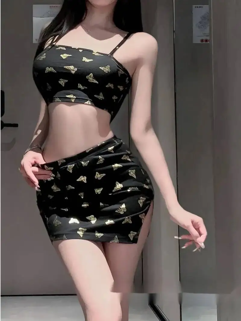Золотые топы на бретелях с бабочкой, комплект с юбкой, сексуальный сладкий пряный комплект с юбкой из двух предметов с принтом бабочки, модный женский комплект 86JY
Золотые топы на бретелях с бабочкой, комплект с юбкой, сексуальный сладкий пряный комплект с юбкой из двух предметов с принтом бабочки, модный женский комплект 86JY
