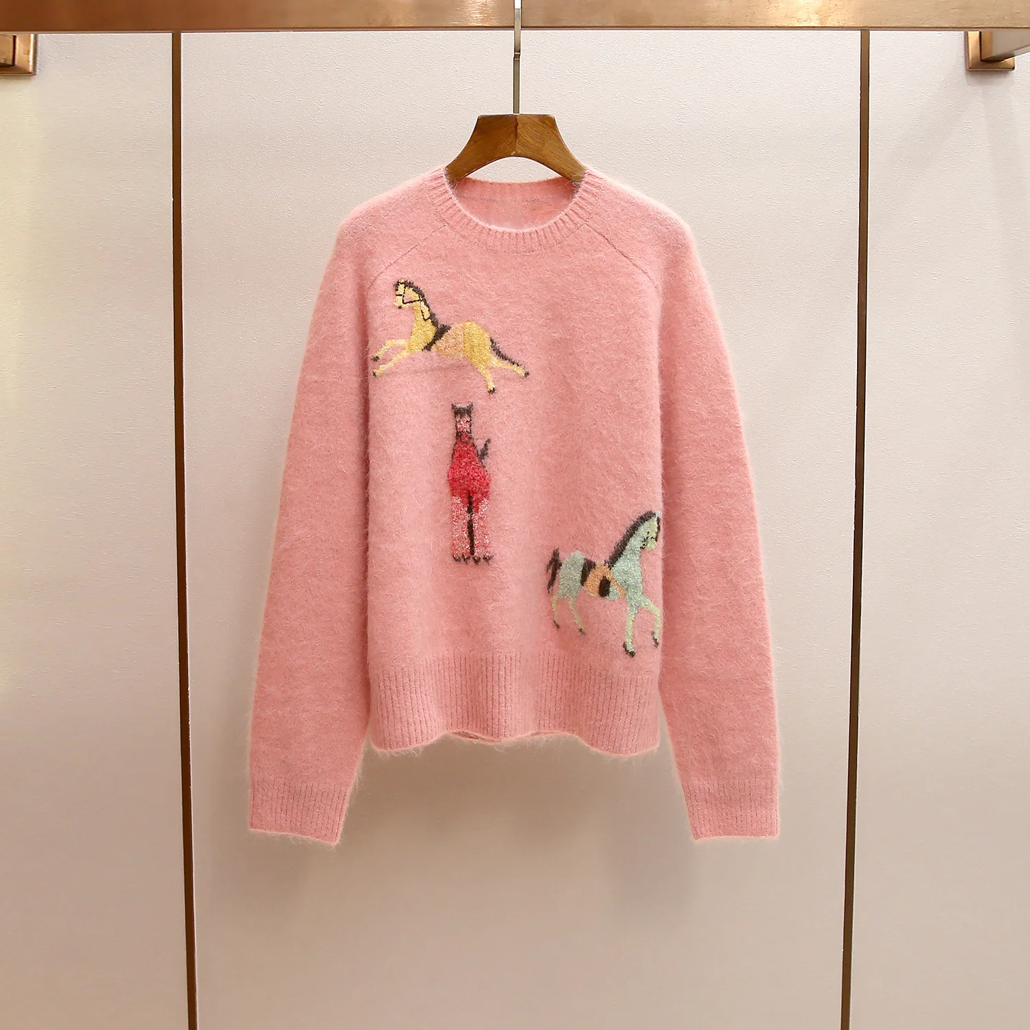 MaSande High-End Women's Winter Loose round Ne Furry Sweet Pattern Versatile Comfortable Polyester Knitted Sweater
MaSande High-End Women's Winter Loose round Ne Furry Sweet Pattern Versatile Comfortable Polyester Knitted Sweater