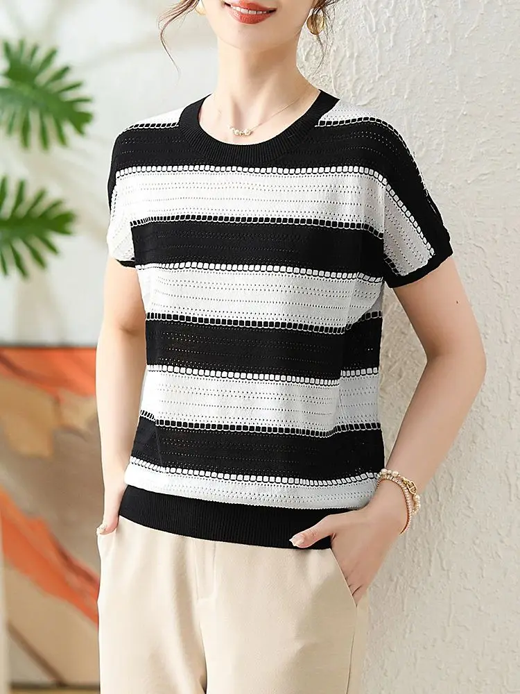 Summer Stripe Knitted T Shirt Women Sweater Pullovers Clothes For Women Tees Top Casual Short Sleeve Women's T-shirt
Summer Stripe Knitted T Shirt Women Sweater Pullovers Clothes For Women Tees Top Casual Short Sleeve Women's T-shirt