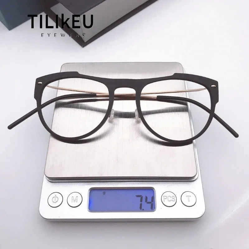 limited Danish Ultra-light Handmade Screwless nylon Titanium Eyeglasses Frame Men Retro Clear Optical Myopia Glasses Frame Women
limited Danish Ultra-light Handmade Screwless nylon Titanium Eyeglasses Frame Men Retro Clear Optical Myopia Glasses Frame Women
