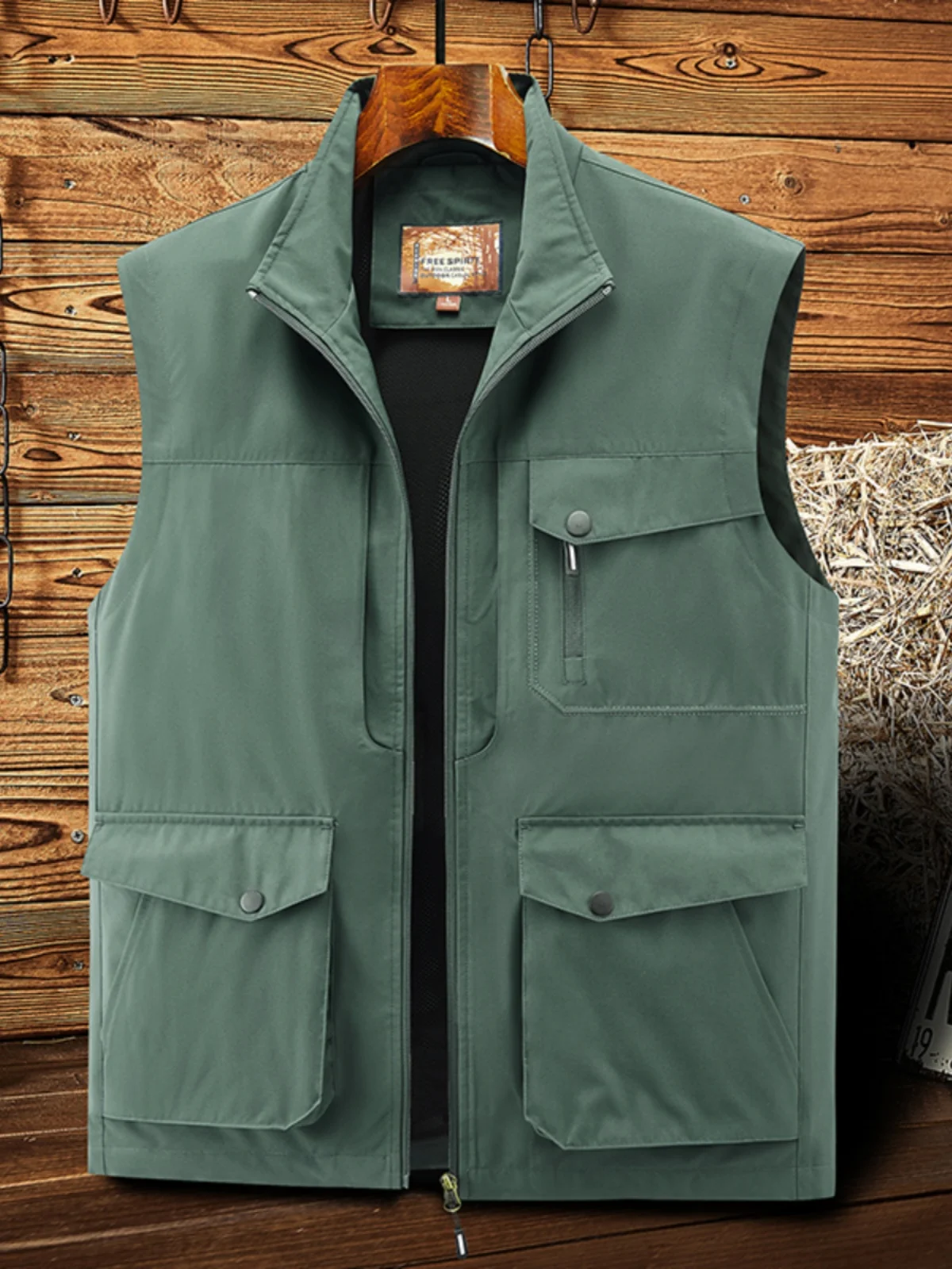 Spring New Sle Casual American Functional Vest Men's Svel Collar Design Fiing Jaet Thin Outerwear Polyester Fiber
Spring New Sle Casual American Functional Vest Men's Svel Collar Design Fiing Jaet Thin Outerwear Polyester Fiber