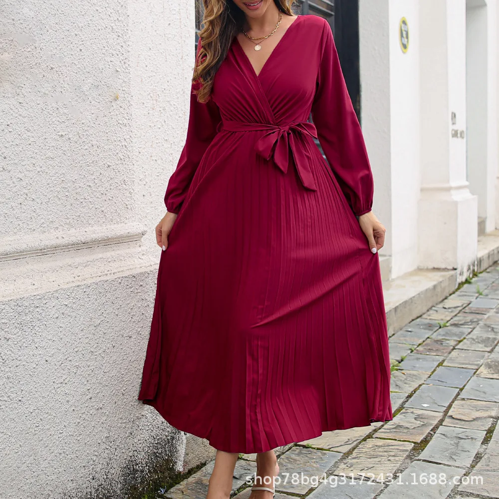 European Style Women's Dress - Autumn/Winter V-Cross Neck Pleated Maxi Dress with Flared Hem
European Style Women's Dress - Autumn/Winter V-Cross Neck Pleated Maxi Dress with Flared Hem
