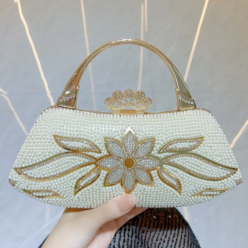 European and American Luxury High-end Pearl Diamonds Evening Dinner Handbag Fashion Flower Rhinestone Wedding Banquet Clutch Bag
European and American Luxury High-end Pearl Diamonds Evening Dinner Handbag Fashion Flower Rhinestone Wedding Banquet Clutch Bag