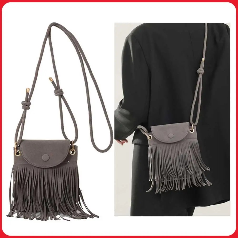 Fringe Design Crossbody Shoulder Bag with Adjustable Strap Everyday Shoulder Bag Tassel Leather Shoulder Bag Versatile for Women
Fringe Design Crossbody Shoulder Bag with Adjustable Strap Everyday Shoulder Bag Tassel Leather Shoulder Bag Versatile for Women