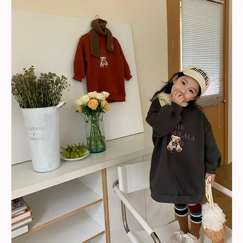 Autumn and Winter 2022 New Korean Children's Sweater Fleece Girls' Bathroom Dress Cartoon Bear David Clothes
Autumn and Winter 2022 New Korean Children's Sweater Fleece Girls' Bathroom Dress Cartoon Bear David Clothes