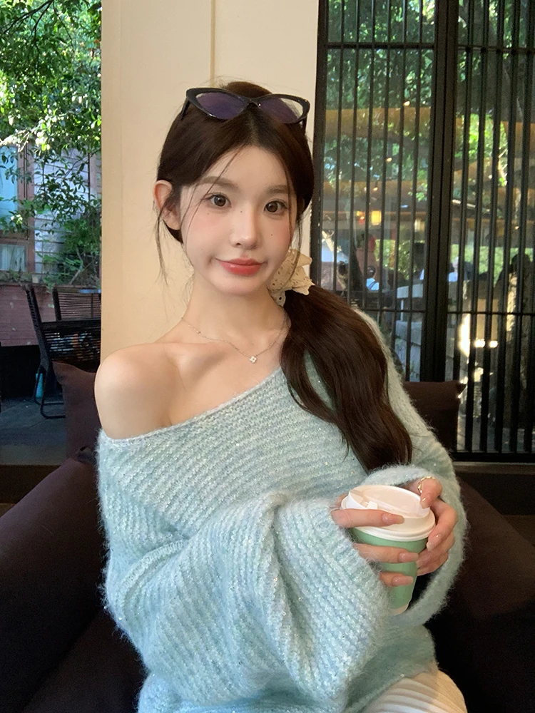 Chen DaYu Blue Sequin Knitted oulder Bared Sweater Women's Loose Lazy Slant oulder Autumn Winter Warm Thiened ort Len...
Chen DaYu Blue Sequin Knitted oulder Bared Sweater Women's Loose Lazy Slant oulder Autumn Winter Warm Thiened ort Len...