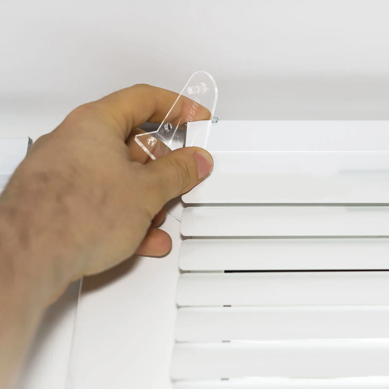 30Pcs Curtain Hooks Clear Plastic Blind Hold Down Brackets for Window Shades Replacement Parts Universal Fit Mini Blinds and
30Pcs Curtain Hooks Clear Plastic Blind Hold Down Brackets for Window Shades Replacement Parts Universal Fit Mini Blinds and