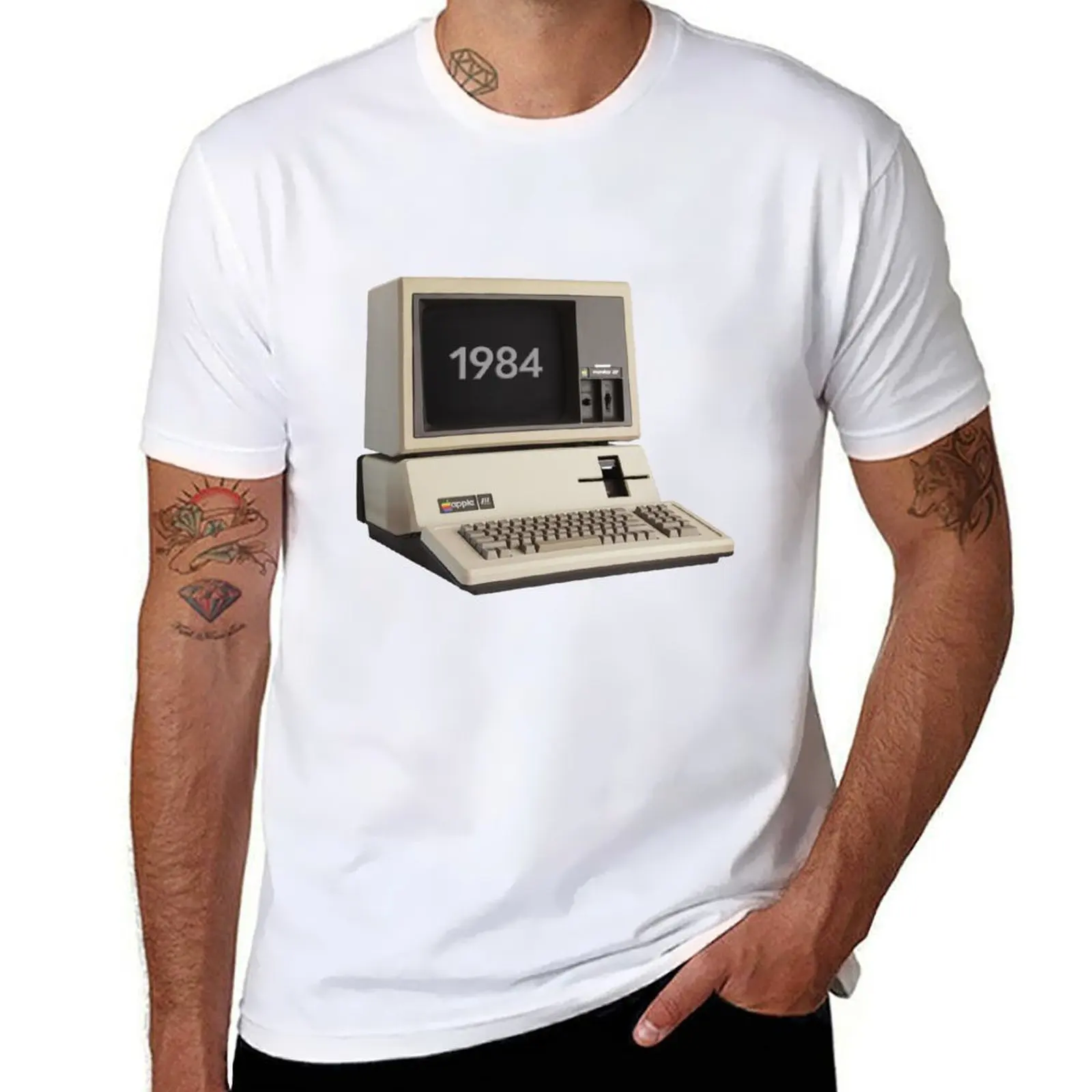 Винтажная футболка Macintosh с дизайном, футболка большого размера с рисунком, мужская футболка, модные рубашки, одежда больших размеров, футболка большого размера для мужчин
Винтажная футболка Macintosh с дизайном, футболка большого размера с рисунком, мужская футболка, модные рубашки, одежда больших размеров, футболка большого размера для мужчин