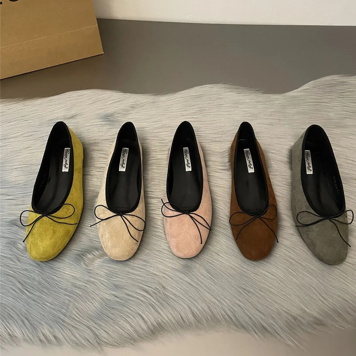 Bailamos New Brand Women Flats Casual Shoes Fashion Shallow Slip On Ballet Shoes Soft Ladies Dress Ballerina Shoes Laofers Mujer
Bailamos New Brand Women Flats Casual Shoes Fashion Shallow Slip On Ballet Shoes Soft Ladies Dress Ballerina Shoes Laofers Mujer