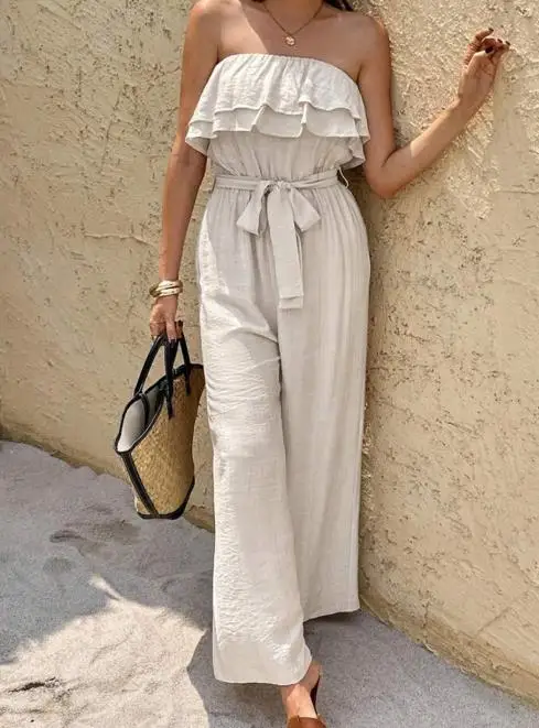French Romantic Style Strapless Ruffled Lace Up Jumpsuit, Full of Lazy Feeling In Summer
French Romantic Style Strapless Ruffled Lace Up Jumpsuit, Full of Lazy Feeling In Summer
