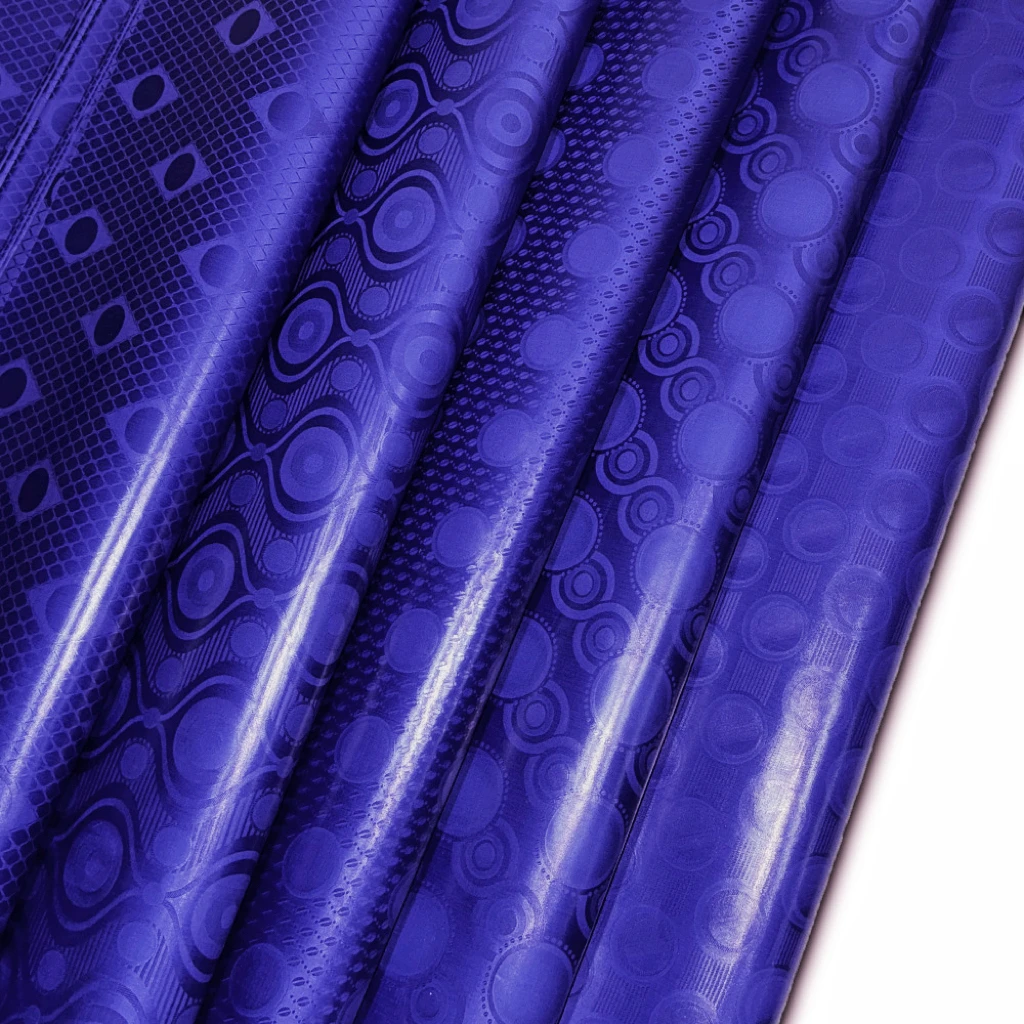 100% немецкая хлопок, оригинальная ткань Bazin Riche Feitex, австрийская качественная ткань, морская парча Shadda, жаккардовый блеск, ширина 160 см
100% немецкая хлопок, оригинальная ткань Bazin Riche Feitex, австрийская качественная ткань, морская парча Shadda, жаккардовый блеск, ширина 160 см