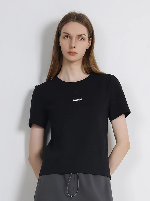 Футболка Jane Expr Bla T-irt: комфортная, универсальная, простой дизайн, новинка Весна 2025, из смесового хлопка, с коротким рукавом и круглым вырезом.
Футболка Jane Expr Bla T-irt: комфортная, универсальная, простой дизайн, новинка Весна 2025, из смесового хлопка, с коротким рукавом и круглым вырезом.