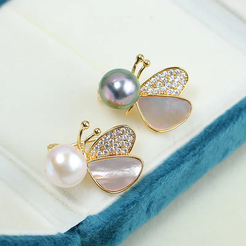 DIY Copper Thick Gold Plated Flying Butterfly Pearl Brooch Blank Base, Korean Style Corsage For Sweater & Cardigan Decoration
DIY Copper Thick Gold Plated Flying Butterfly Pearl Brooch Blank Base, Korean Style Corsage For Sweater & Cardigan Decoration