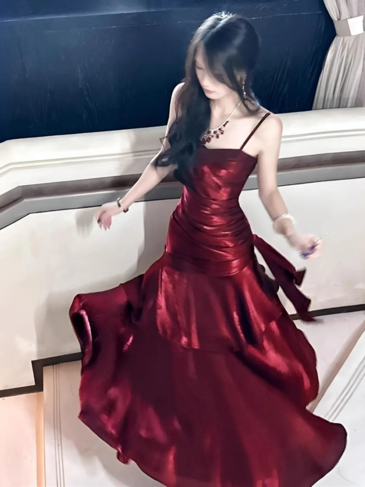 Элегантное вечернее платье-русалка для женщин, с завышенной талией, А-силуэт, на молнии, для торжественных мероприятий и дней рождения
Элегантное вечернее платье-русалка для женщин, с завышенной талией, А-силуэт, на молнии, для торжественных мероприятий и дней рождения