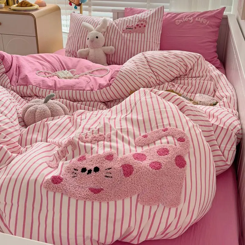 Soft Towel Embroidered Bedding Set Washed Cotton Girl Kid Pink Princess Cat Duvet Sets Student Dormitory Sheet 3 4 Pcs Bed Set
Soft Towel Embroidered Bedding Set Washed Cotton Girl Kid Pink Princess Cat Duvet Sets Student Dormitory Sheet 3 4 Pcs Bed Set