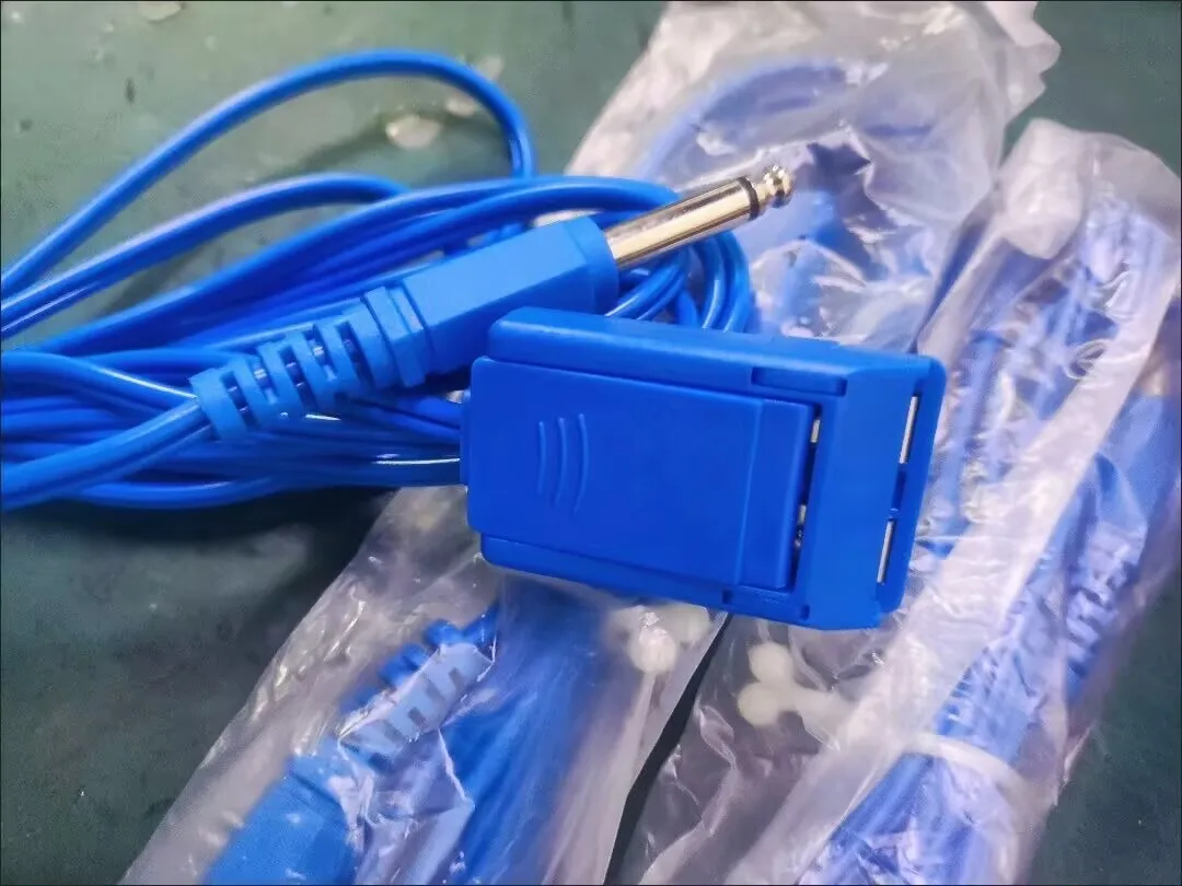 Reusable ESU Patient return electrode connect Cable, Electric knife negative plate grounding pad cable, 3m, 6.3mm plug
Reusable ESU Patient return electrode connect Cable, Electric knife negative plate grounding pad cable, 3m, 6.3mm plug