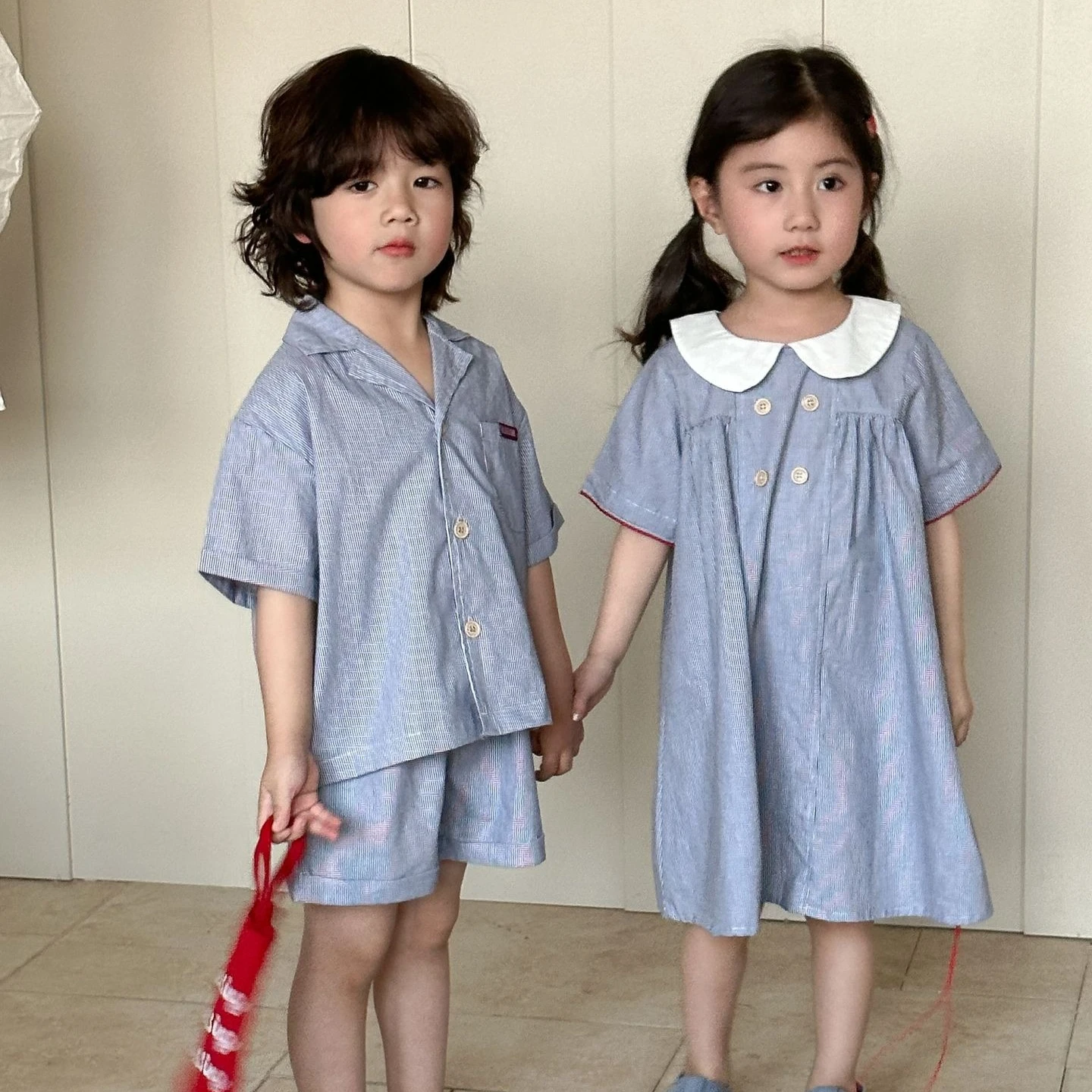 Set 2026 Spring Summer New Children's Clothing Korean Style Boys and Girls Striped Shirt Shorts Dress Brother and Sister
Set 2026 Spring Summer New Children's Clothing Korean Style Boys and Girls Striped Shirt Shorts Dress Brother and Sister