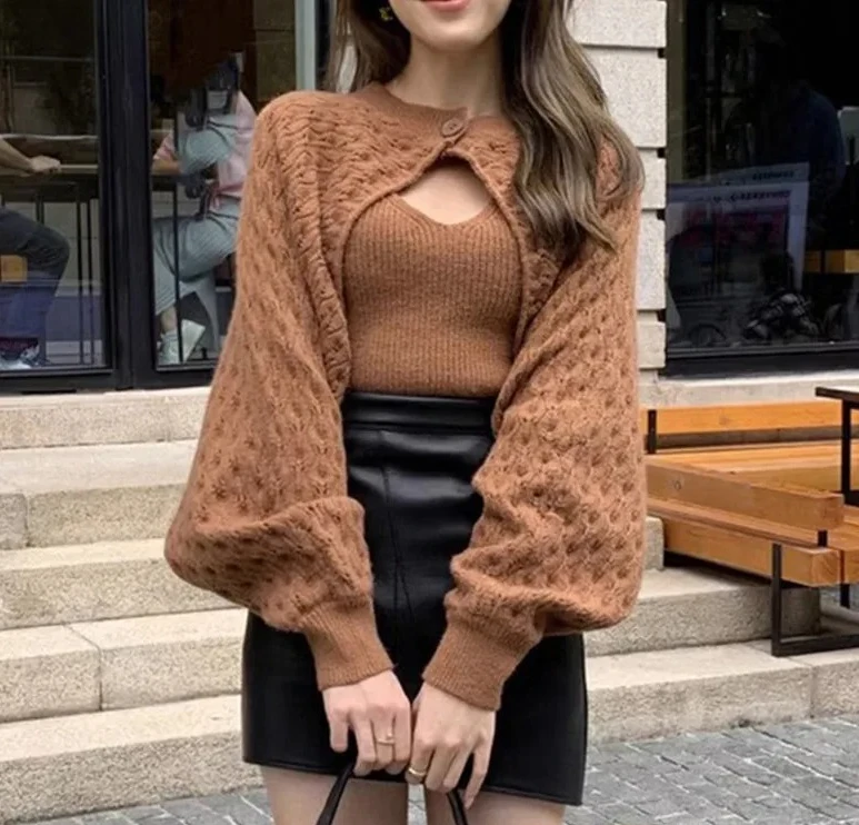 Hot Sale Of The Season Autumn Winter Knitted Set Women's Design Slimming Sweater Vest Two Piece Set Korean
Hot Sale Of The Season Autumn Winter Knitted Set Women's Design Slimming Sweater Vest Two Piece Set Korean