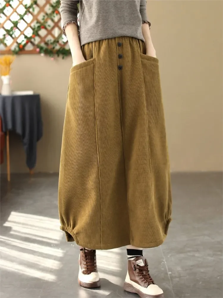 Women Vintage Corduroy Skirts Elastic Waist Plus Fleece Warm Patchwork Button Pockets 2024 Winter New A-Line Skirts S181
Women Vintage Corduroy Skirts Elastic Waist Plus Fleece Warm Patchwork Button Pockets 2024 Winter New A-Line Skirts S181