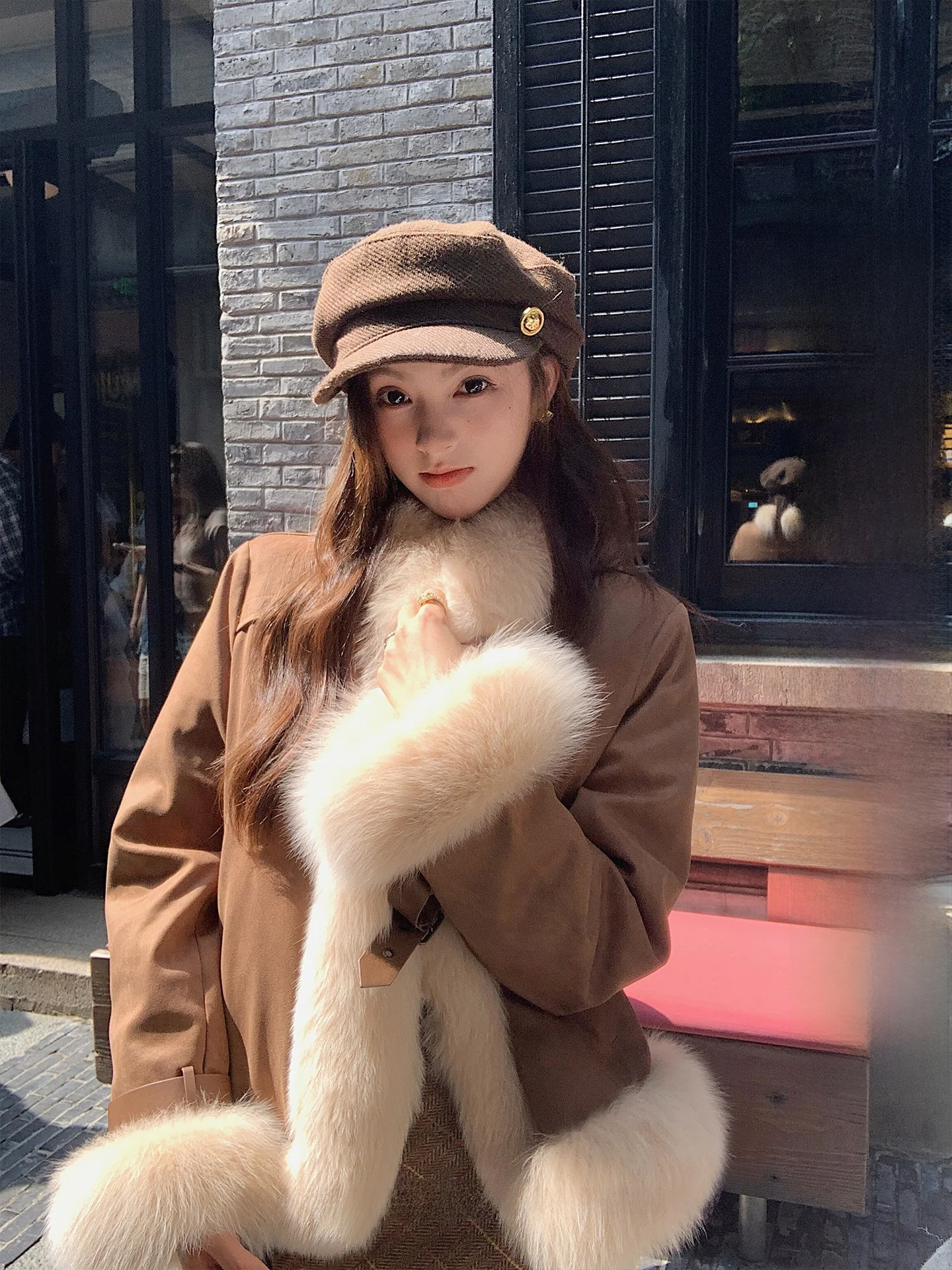 ese Fur Coat Women's Faionable Vintage Goose down Jaet Warm Winter New Arrival 2025 Stand Fit Long Sve Hooded
ese Fur Coat Women's Faionable Vintage Goose down Jaet Warm Winter New Arrival 2025 Stand Fit Long Sve Hooded