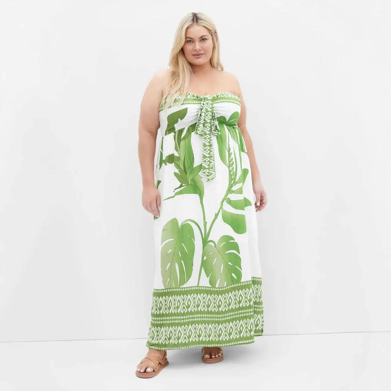 New Dress with Summer Suspender and Long Skirt Print Lace Trend Slim Fit Loose 2025 Party Summer Elegantes Casual Y2k
New Dress with Summer Suspender and Long Skirt Print Lace Trend Slim Fit Loose 2025 Party Summer Elegantes Casual Y2k