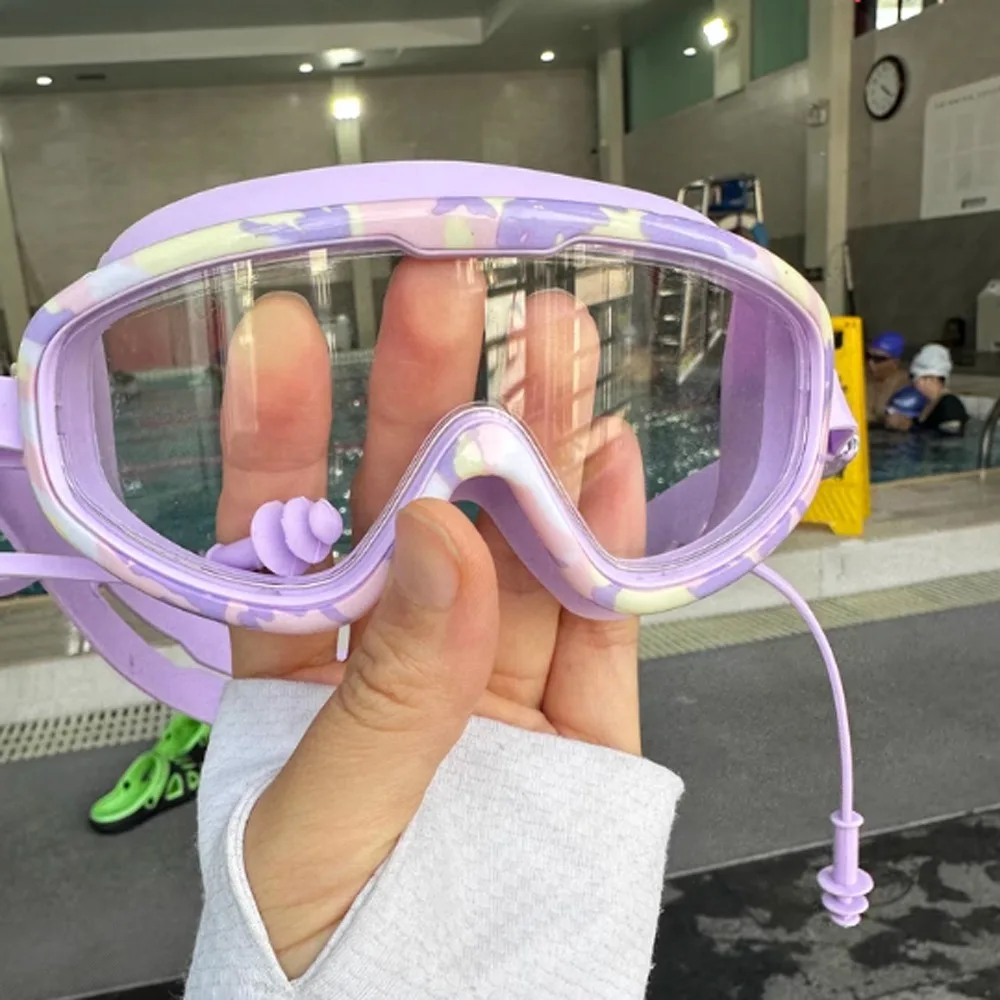 Large Frame Swim Goggles with Ear Plug Anti Fog Swimming Goggles Vibrant Colors Wide View Diving Goggles Set Water Sports
Large Frame Swim Goggles with Ear Plug Anti Fog Swimming Goggles Vibrant Colors Wide View Diving Goggles Set Water Sports